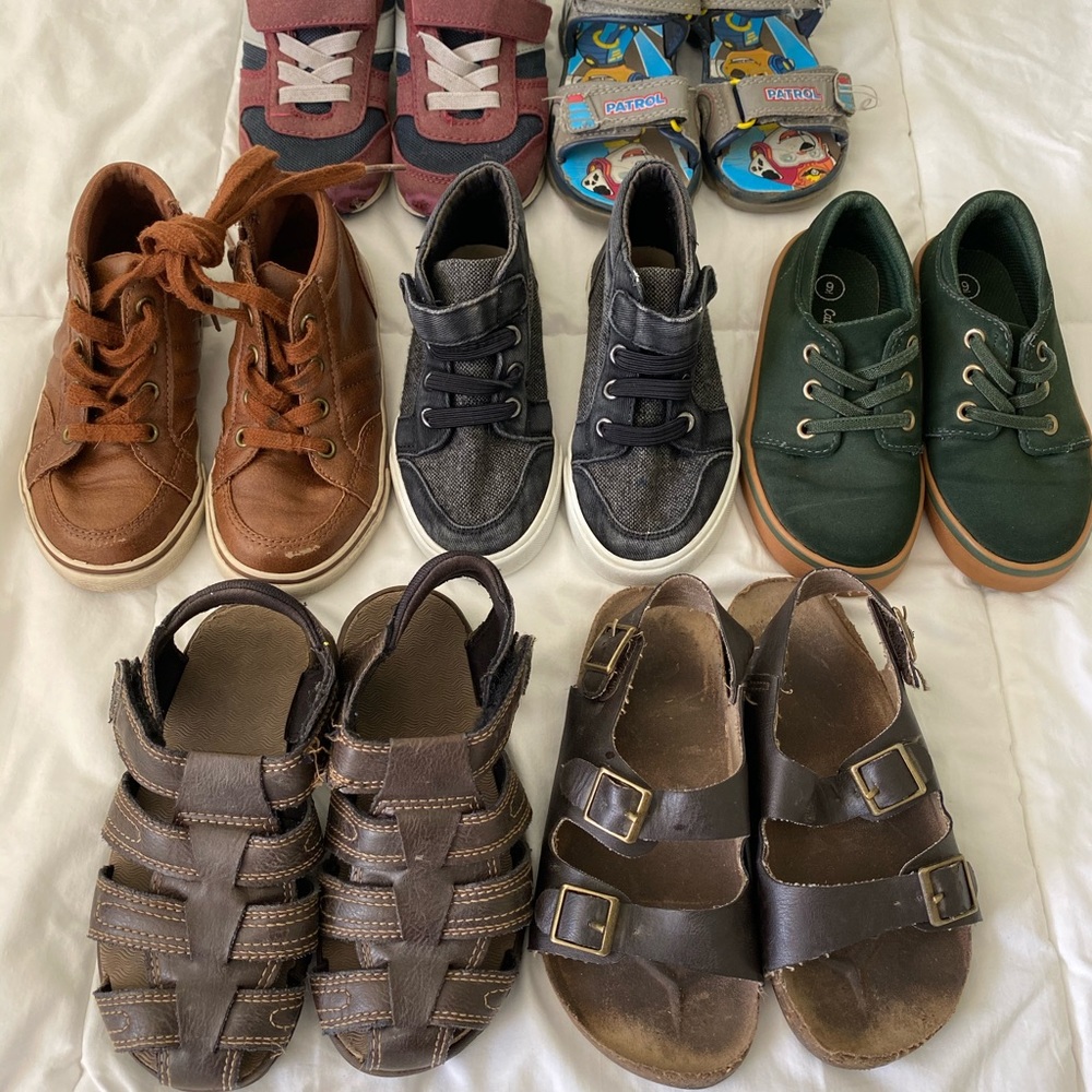 Toddler Boys shoe lot size 9